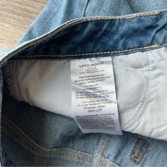 Vero Moda Ruffle Ankle Blue Jeans - Picture 7 of 14